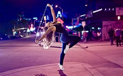 Dance and performance environment for recording & sharing performance videos